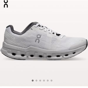 On - CloudGo in White Glacier